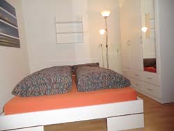 Augsburg FeWo/G�stewohnung Am Graben : Schlafzimmer