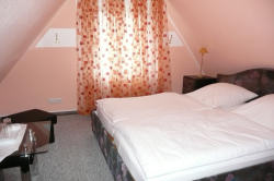 D�sseldorf G�stehaus Th�le: Schlafzimmer