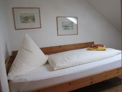 Duisburg Freihafen Hotel-Pension: Wohnen