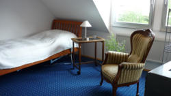 Frankfurt Privatzimmer Schreiber : Ansicht 1