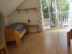 Hamburg Private Zimmer am Falkenberg : Zimmer (1 Bett von dreien)