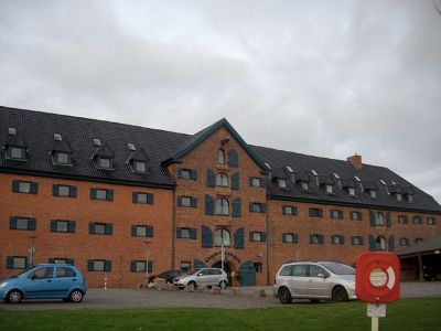 ****Kanalpackhaus