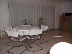Neuh�usel Ferienwohnung Am W�ldchen : Essbereich