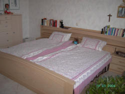 Neuh�usel Ferienwohnung Am W�ldchen : Schlafzimmer