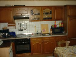 Weyhausen Zimmervermietung-Ferienwohnung Uwe R�hmkorff: K�chenzeile: Erdgescho�