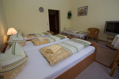 Dreibettzimmer