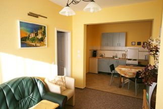 1a Pension Am Burghof Ansicht 3