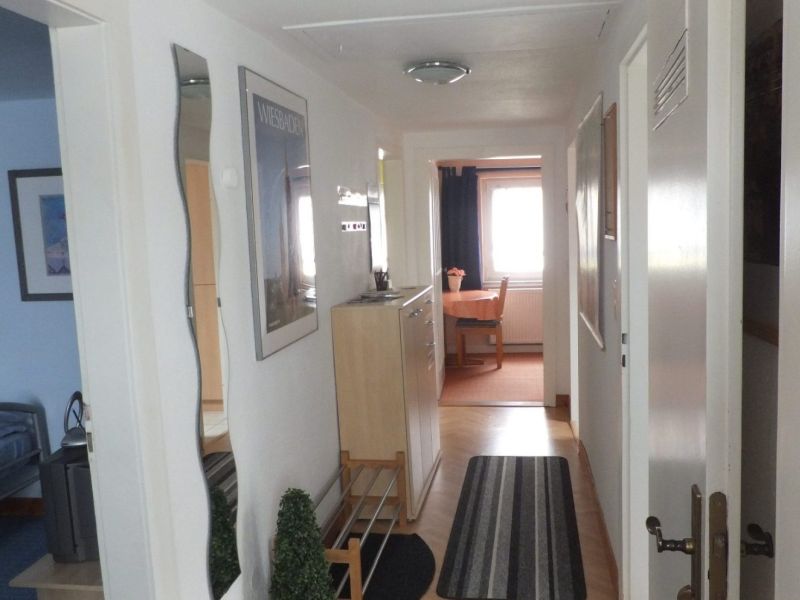 Wiesbaden Ferienwohnung & Gästezimmer Friedenstraße: Flur