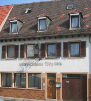 Hotel / Pension Weinhaus Weis